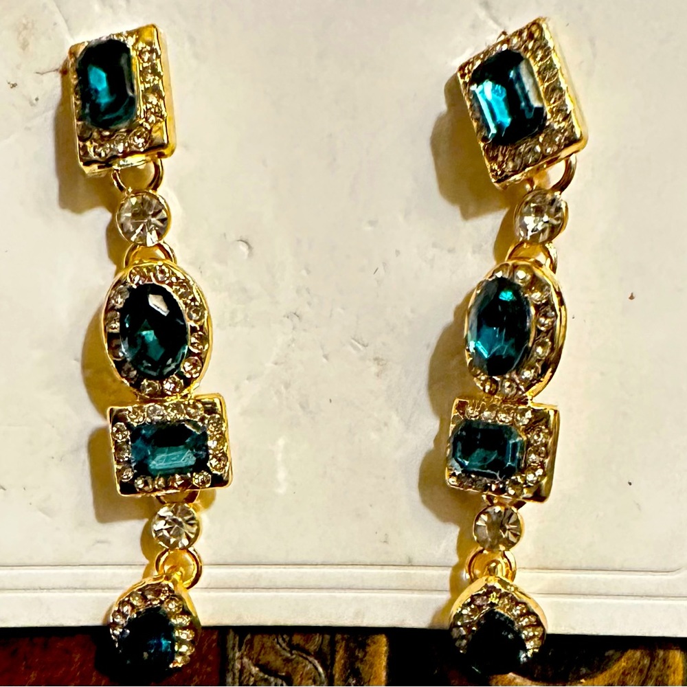 Fashion earrings